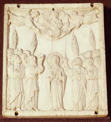 Plakette, die die Himmelfahrt darstellt, wahrscheinlich von einem Buchdeckel, frühes 11. Jahrhundert